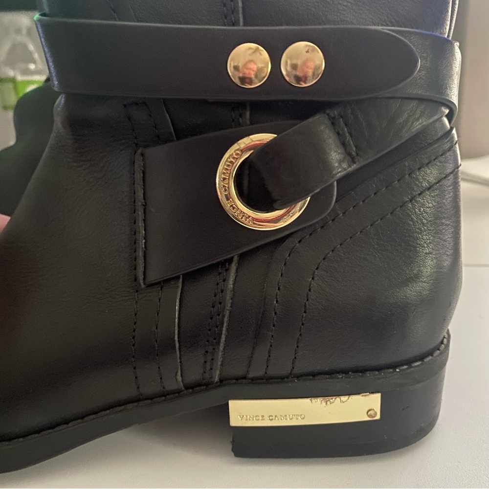 SOLD!!! VINCE CAMUTO Tall Riding Boots Black Leather Gold Hardware Cowgirl - Picture 11 of 14